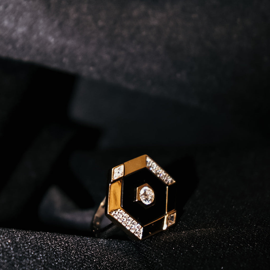 ANEL TI SENTO EM PRATA DOURADA COM ZIRCÓNIAS CÚBICAS