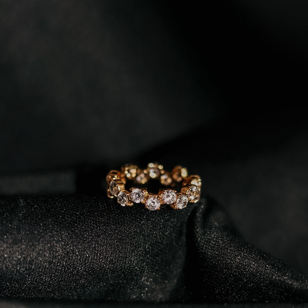 ANEL EM PRATA BANHADA A OURO MARQUES E GOMES